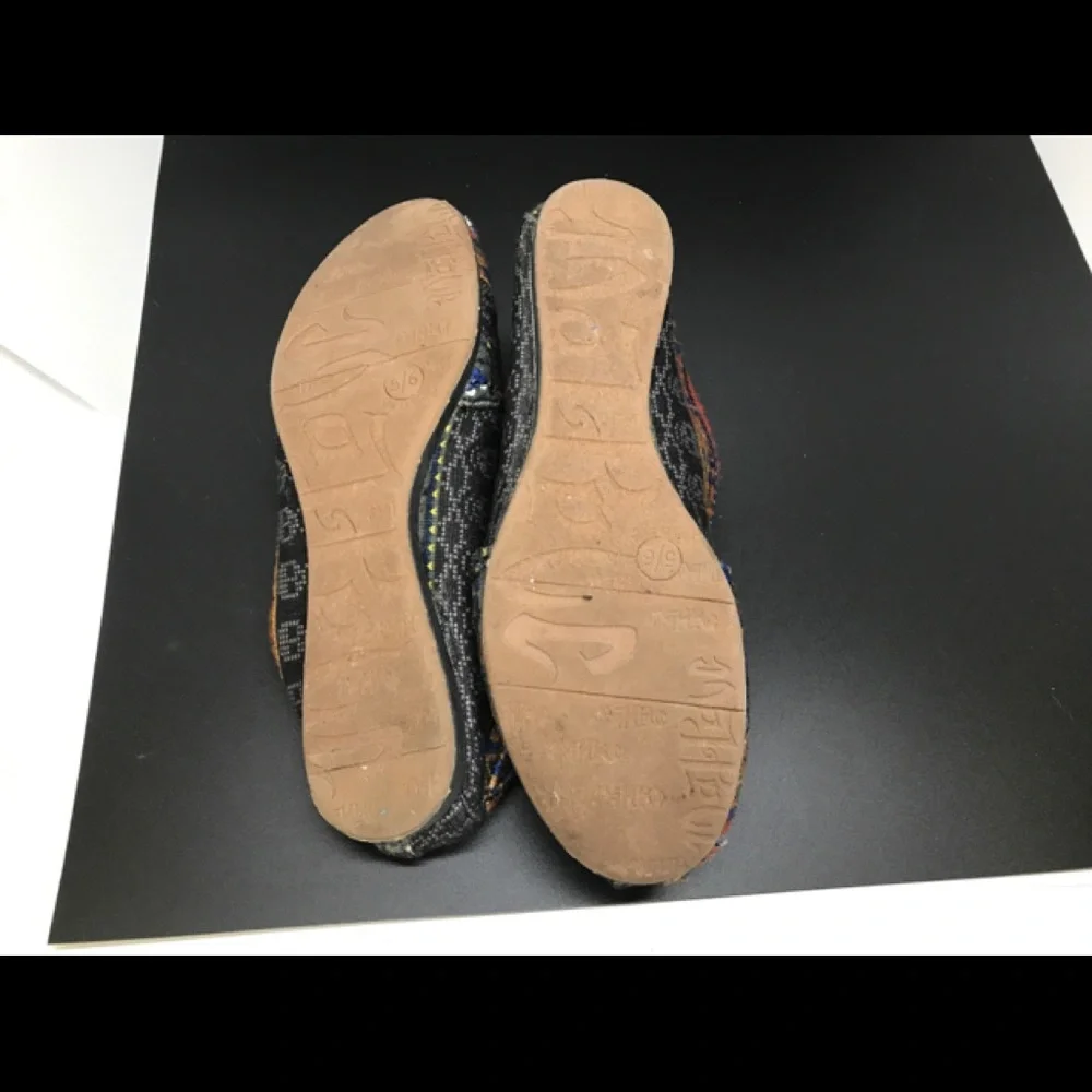 Madpole 5-6 Woman’s Slip On Flats Loafer Style - Picture 6 of 8